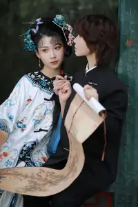 YiTuYu Vol.8634 A Ming: Captivating Ancient Beauty & Intimate Gaze - image 0