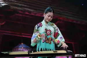 Elegant Phoenix Ao Dai Collection: A Celebration of Traditional Vietnamese Fashion and Timeless Beauty - image 0