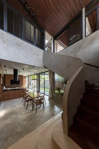 Innovative Concrete Architecture: A Unique Home Design for the Climate of Phan Rang - image 0