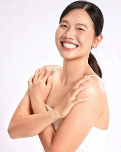 The Stunning Transformation of Swimming Legend Anh Vien: Embracing Beauty and Simplicity at 28 - image 0