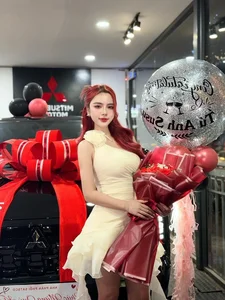 The Radiant Evolution of Streamer Tú Anh Susu: A Rising Beauty in the Gaming World - image 4