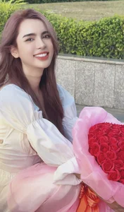The Radiant Evolution of Streamer Tú Anh Susu: A Rising Beauty in the Gaming World - image 3