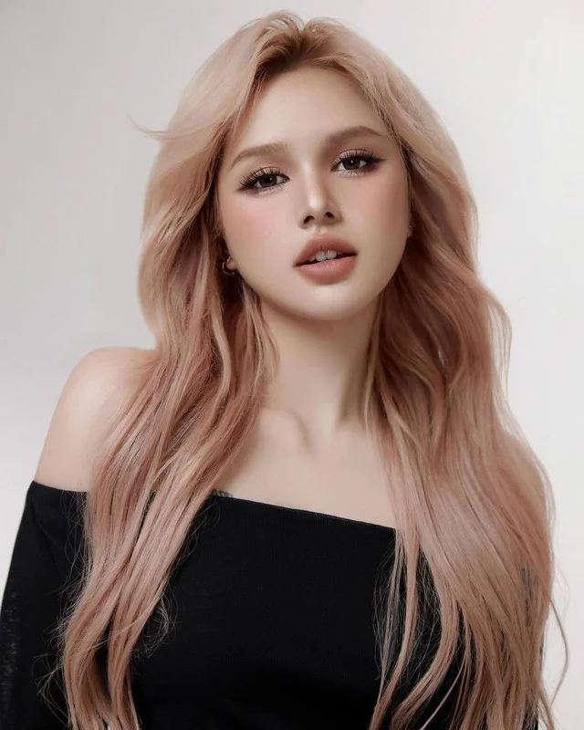 Xoai Non's Beauty Under Scrutiny After Viral Gil Le Photos