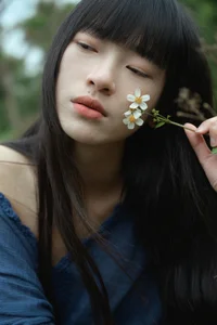 YiTuYu Art Language Vol.10331: Stunning Portrait Collection Featuring Model Shan Ye Xiao Guo - image 22
