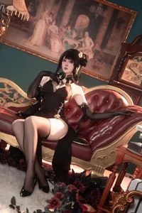 Classic Allure: Coser Natsuko in Azur Lane - image 0