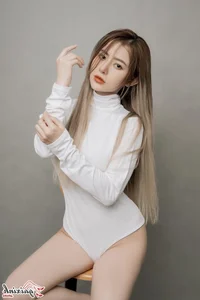 Model Bao Yen 9x: Redefining Ethereal Beauty and Modern Fashion Elegance in Photography - image 5