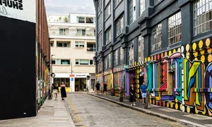 The Ultimate Swiftie Guide to London: 6 Iconic Locations for Taylor Swift Fans - image 1