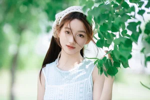 Yu Er's Graceful Portraits: A Visual Study in YiTuYu Art Language Vol.7178 - image 26