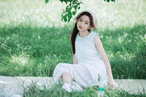 Yu Er's Graceful Portraits: A Visual Study in YiTuYu Art Language Vol.7178 - image 24