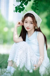 Yu Er's Graceful Portraits: A Visual Study in YiTuYu Art Language Vol.7178 - image 12