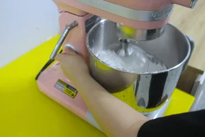 The Hype Behind Japanese Street Food: Why People Wait for These Famous Cakes - image 7