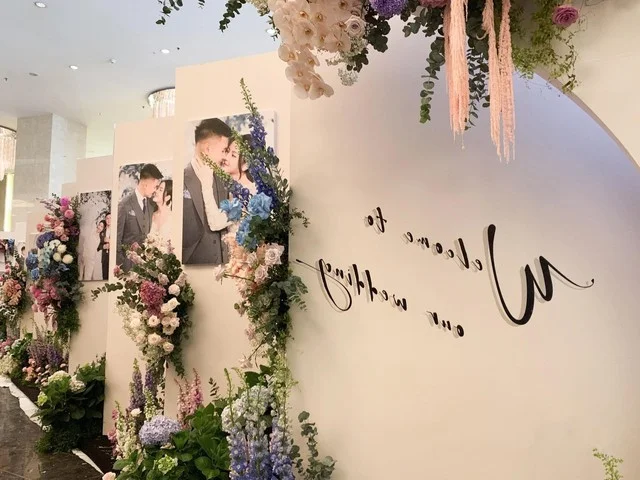 Inside the Lavish Wedding of Football Star Quang Hai and Chu Thanh Huyen: A Celebration and Big Baby Announcement