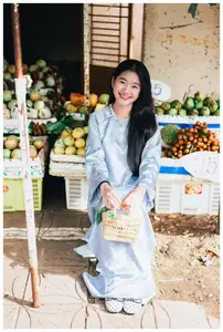 VGU No.193 Discover Youthful Charm: Radiant Smile of a Girl Amidst Fresh Fruit Market | 1000024596 - image 4