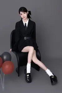 YiTuYu Art Language Vol.8708: Bai Le Hai Xiang Bai's Chic Elegance – Modern Feminine Style That Captivates - image 7