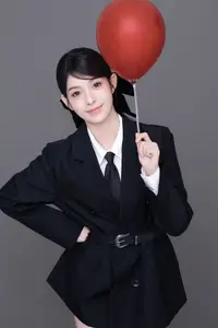 YiTuYu Art Language Vol.8708: Bai Le Hai Xiang Bai's Chic Elegance – Modern Feminine Style That Captivates - image 2
