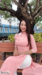 Teacher Thao: Balancing Traditional Elegance with Modern Fitness Lifestyle - image 6