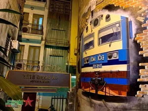 Long Bien Station Public Art Space: Revitalizing Hanoi’s Historic Heritage Through Modern Creative Expression - image 0
