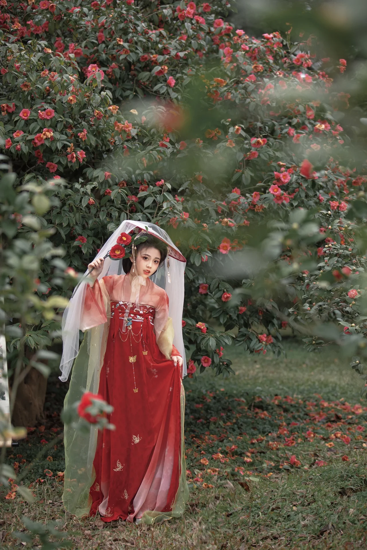 YITUYU Art Language February 2024: The Ethereal Beauty of Yuming