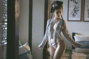 Lu Ba Sui: Hua Xiang Rong Exclusive 61-Picture Gallery - image 7