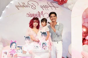 Inside the Happy Family Life of Comedian Mac Van Khoa and His Wife - image 4