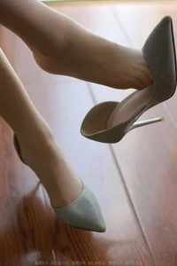 IESS Tender as Water - Professional Leg Model and Silk Stocking Photography - image 45