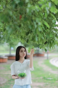 YiTuYu Art Language Vol.7242 Wo Bu Shua Niao - Elegant Portrait Photography Collection - image 7