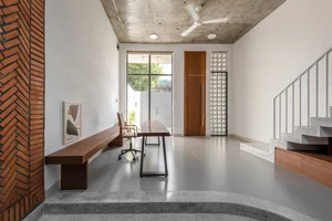 Incredible Transformation: From Industrial Warehouse to Poetic Townhouse - image 8