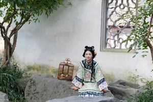 Artistic Vision: A Detailed Look at YiTuYu Art Language Vol.5956 Featuring Cheng Zi Shu - image 16
