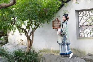 Artistic Vision: A Detailed Look at YiTuYu Art Language Vol.5956 Featuring Cheng Zi Shu - image 2