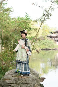 Artistic Vision: A Detailed Look at YiTuYu Art Language Vol.5956 Featuring Cheng Zi Shu - image 11