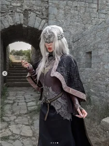 Viral Cosplay Gallery: Social Media Star with 1 Million Followers Amazes Fans - image 0