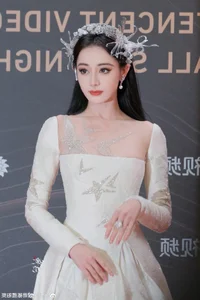 Dilraba Dilmurat's Viral Video Surpasses 12 Million Views: The Global Influence of the C-Ent Queen - image 4