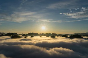 Na Lay Peak: A Dreamy Escape Above the Clouds in Bac Son Valley, Vietnam - image 0