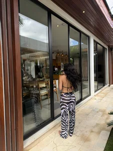 Tiktoker Xuan Ca: Bold Fashion and Unique Patterns Define Her Viral Style - image 4