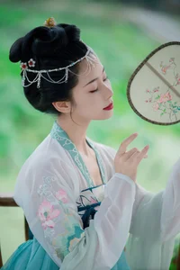 Mu Ge in YiTuYu Art Language Vol.7066: Artistic Portrait Series - image 6