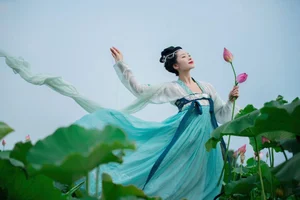 Mu Ge in YiTuYu Art Language Vol.7066: Artistic Portrait Series - image 23