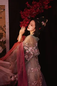 YiTuYu Art Language Vol.6355 Featuring Wen Wen: A Masterpiece of Visual Storytelling - image 17