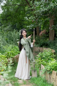 Sophisticated Visual Narrative: YiTuYu Art Language Vol.5972 with Cheng Zi Shu - image 15