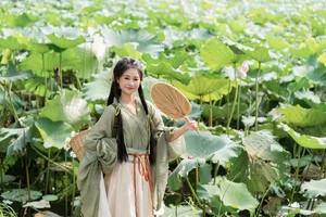 Sophisticated Visual Narrative: YiTuYu Art Language Vol.5972 with Cheng Zi Shu - image 16