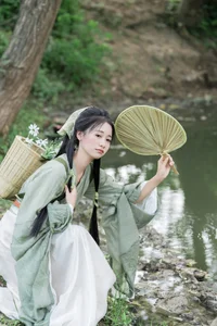 Sophisticated Visual Narrative: YiTuYu Art Language Vol.5972 with Cheng Zi Shu - image 8