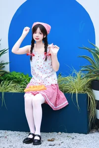 Fashion and Visual Storytelling in YiTuYu Art Language Vol.5568 Mu Yan Se Cc - image 28