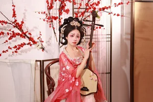 YiTuYu Art Language Vol.6970: Xiao Du Tong Xue Captures the Artistic Spotlight - image 5