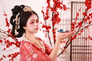 YiTuYu Art Language Vol.6970: Xiao Du Tong Xue Captures the Artistic Spotlight - image 4