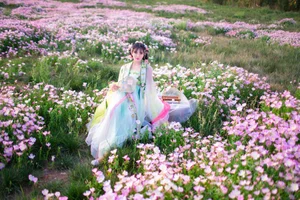 Modern Visuals: YiTuYu Art Language Vol.4432 Featuring Xiao Xing Xing - image 10