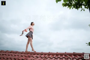 Jiumei Qixi Red Rooftop Artistic Photography Collection by IESS - image 32