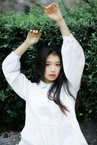Long Xing Er: Graceful Cherry Blossom Muse – YiTuYu Vol.8741 Poetic Portrait - image 26