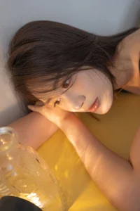 YiTuYu Art Language Vol.7429: The Captivating Presence of Xin Xin - image 4