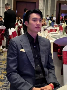 Vietnamese Stars My Tam and Tieu Vy Showcase Timeless Beauty and Lifestyle - image 7