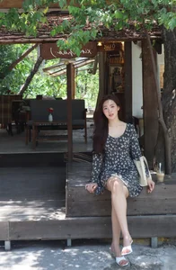 The Ultimate Beauty Icon: Blending the Elegance of Liu Yifei and the Charm of Baifern Pimchanok - image 0