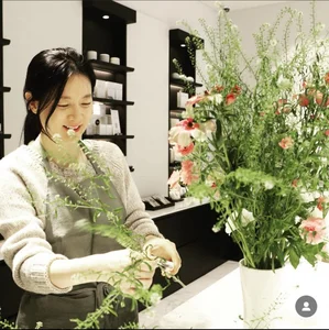 Lee Young Ae’s Timeless Grace: The Dae Jang Geum Star Redefines Beauty at 50 - image 2